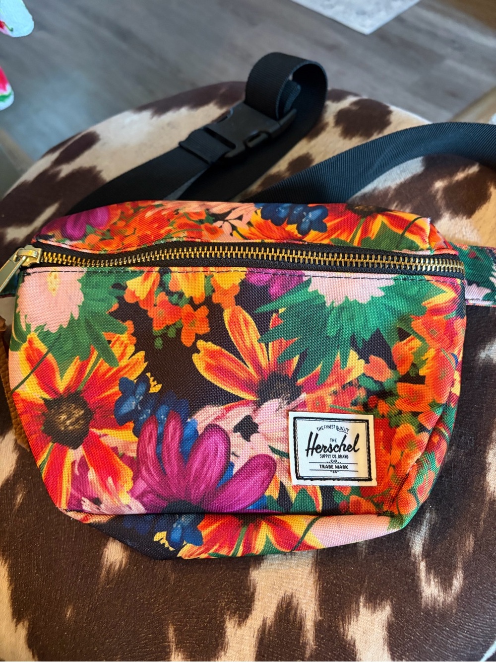 Herschel Floral Canvas Fanny Pack - Multicolor.  Never Used.